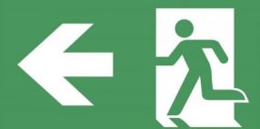 Schild Rettungsweg, Pfeil n. links