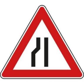 Schild Verengte Fahrbahn links