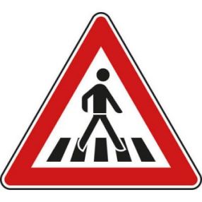 Schild Fußgängerüberweg links