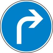 Schild Fahrtrichtung rechts